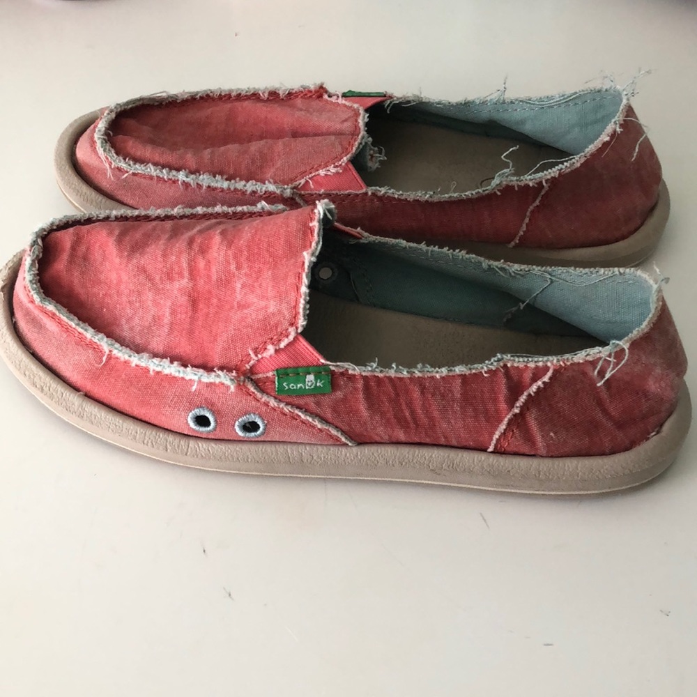 sanuk shoes